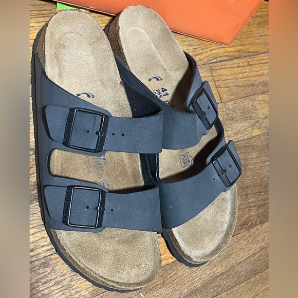 Birkenstocks - Picture 8 of 9